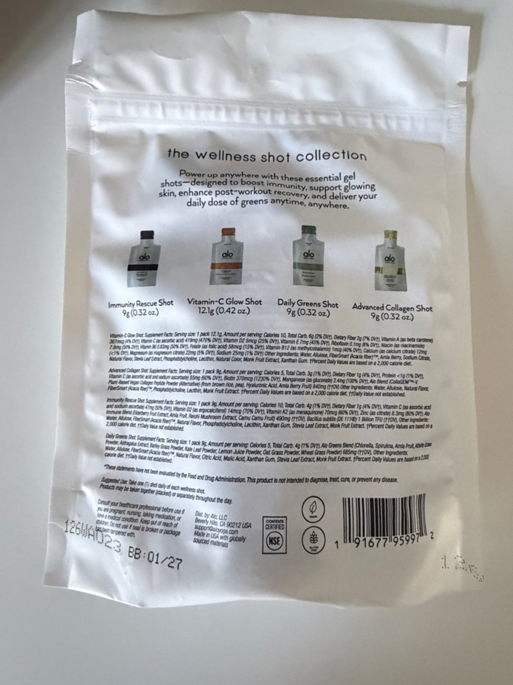 NEW Alo Yoga Water Bottle Wellness Kit & Gift Bag Set - Picture 3 of 4